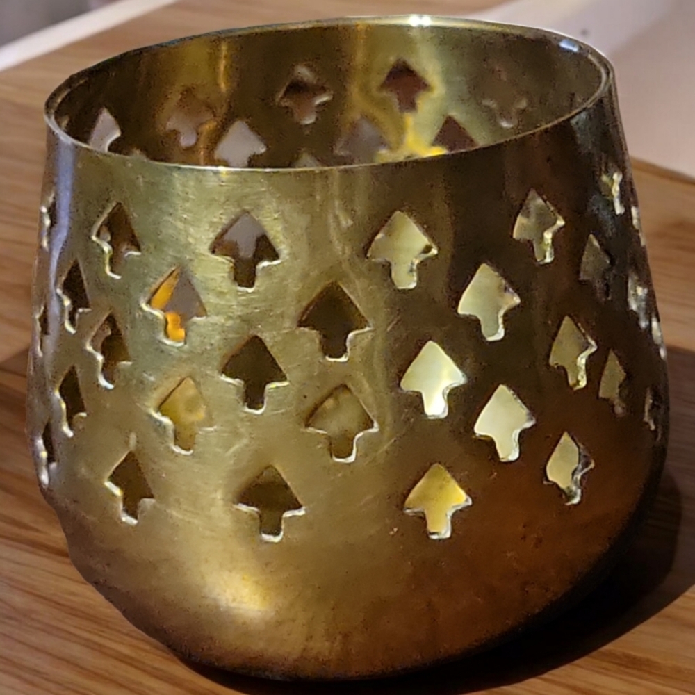 Vtg Brass Tea Light Votive Candle Holder Cut Out Pine Trees Arrows India - Picture 4 of 9